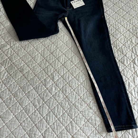 NWT Frame jeans - Picture 8 of 8